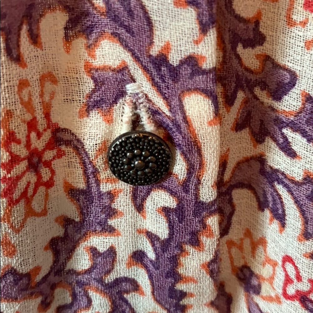 patterned blouse - Picture 4 of 4